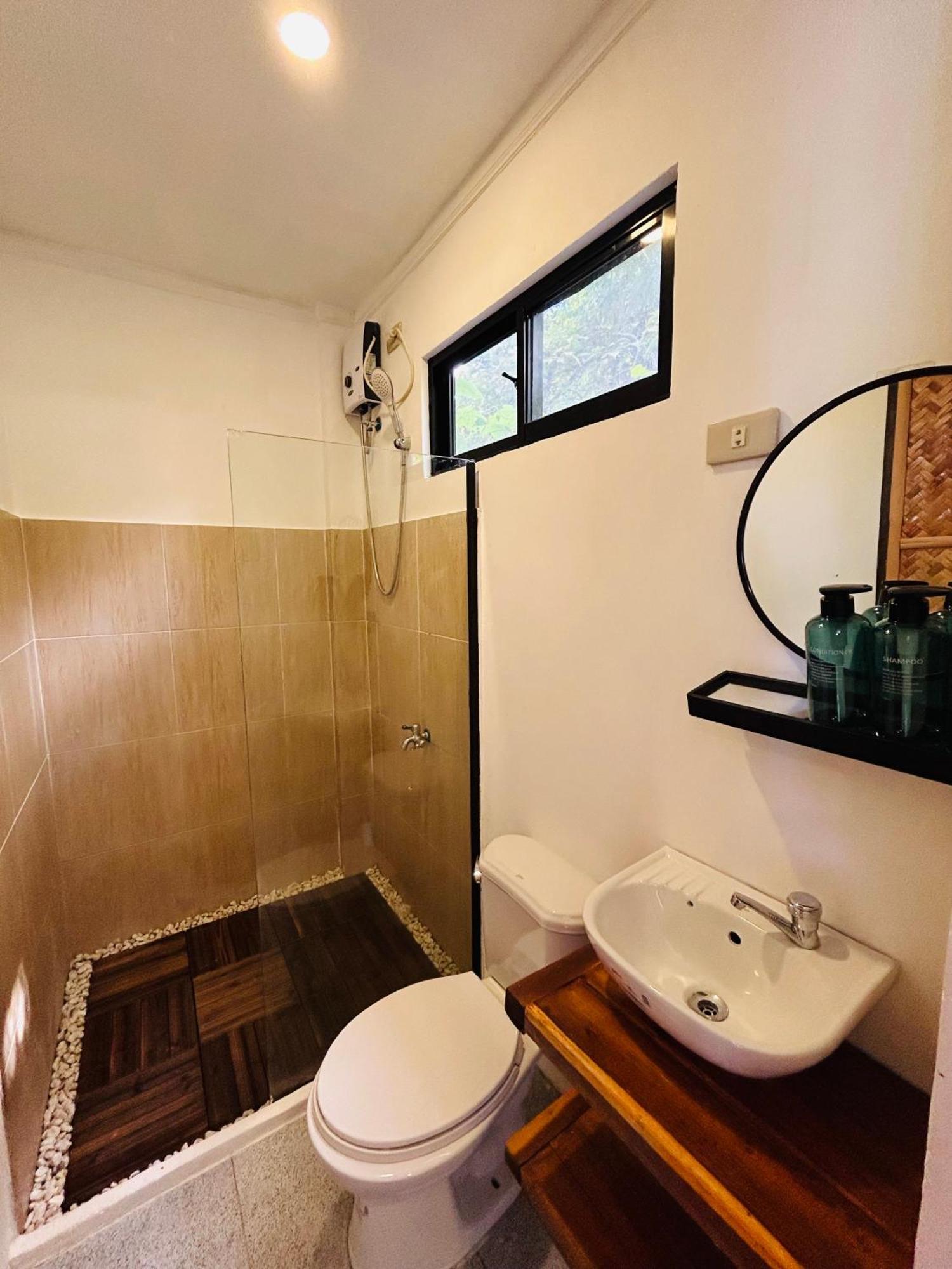 Lolas Villa El Nido Exterior photo