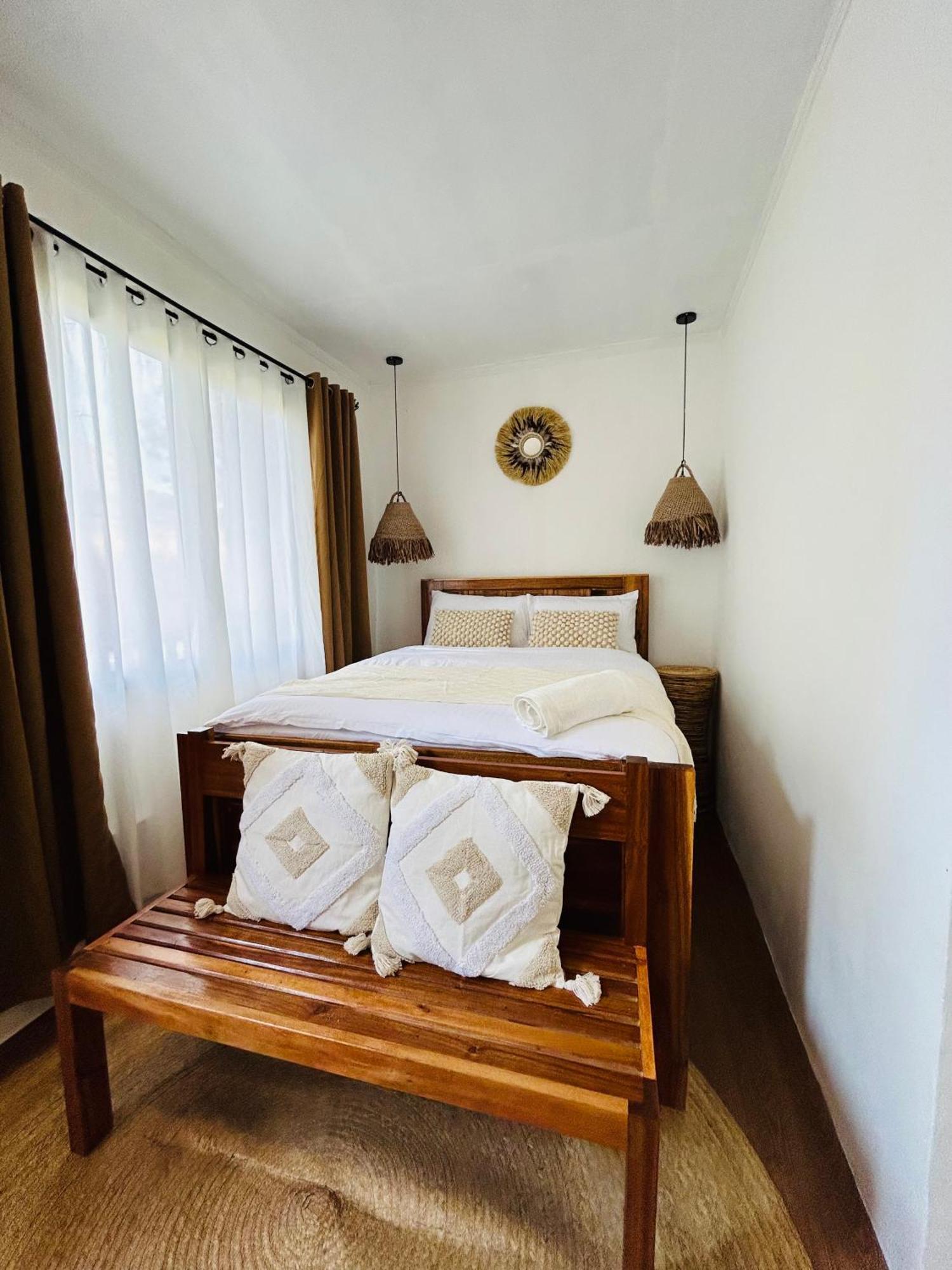 Lolas Villa El Nido Exterior photo